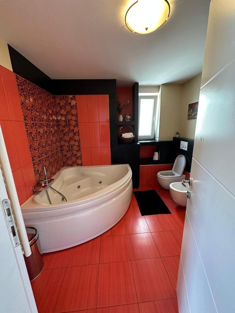 Jacuzzi Apartment - Center Zagreb Eksteriør bilde